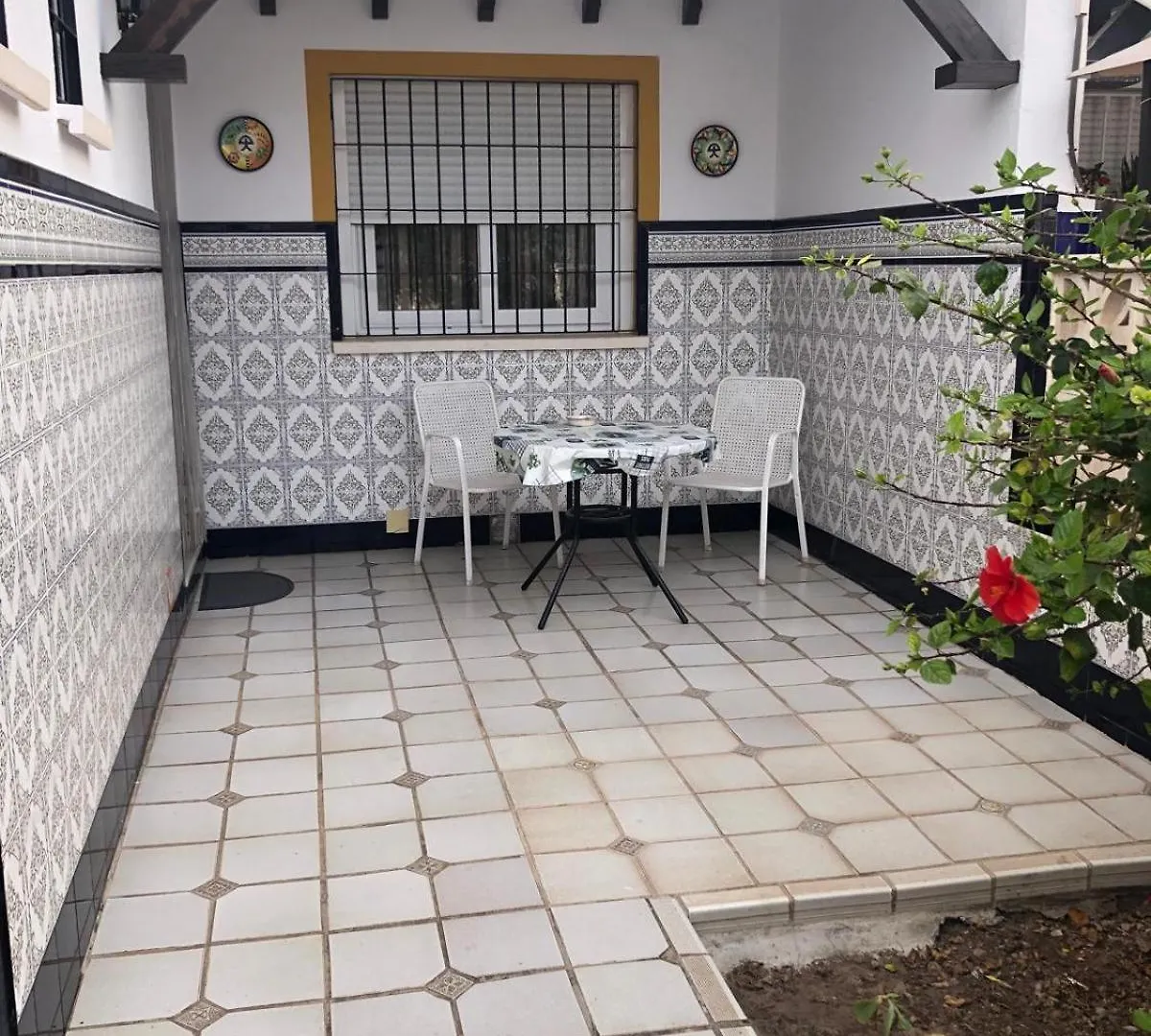 Dom wakacyjny Willa Milan 5 Adosado Familiar Con Jardin Y Piscina Aguadulce  Hiszpania