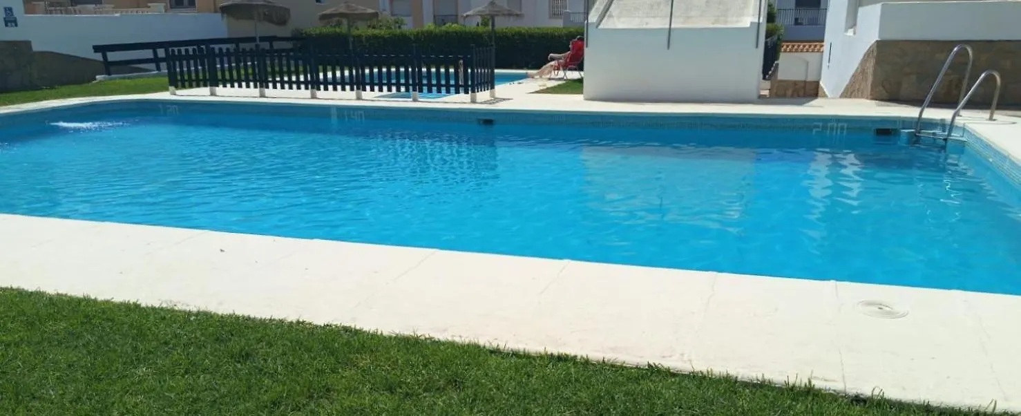 בית נופש הוילה אגוואדולסה Milan 5 Adosado Familiar Con Jardin